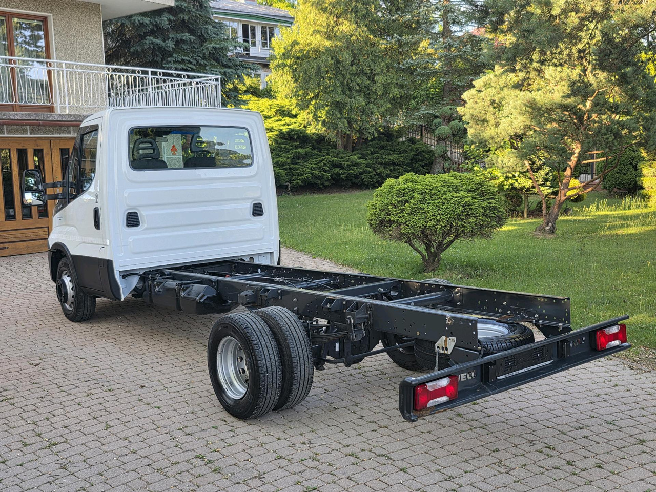 Iveco Daily 72c-17 Rama Pod Zabudowę Klima ! 3.0 HPI ! 170 Hp * Super Stan ! - Malá dodávka: obrázek 5 Iveco Daily 72c-17 Rama Pod Zabudowę Klima ! 3.0 HPI ! 170 Hp * Super Stan ! - Malá dodávka: obrázek 5