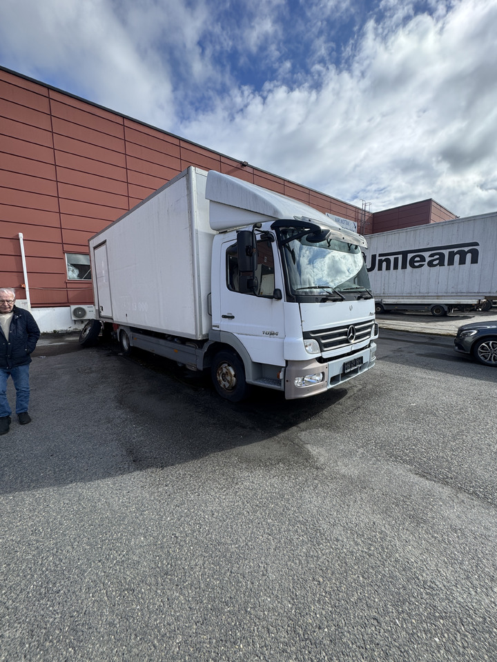 MERCEDES-BENZ Attego - Skříňový nákladní auto: obrázek 1 MERCEDES-BENZ Attego - Skříňový nákladní auto: obrázek 1