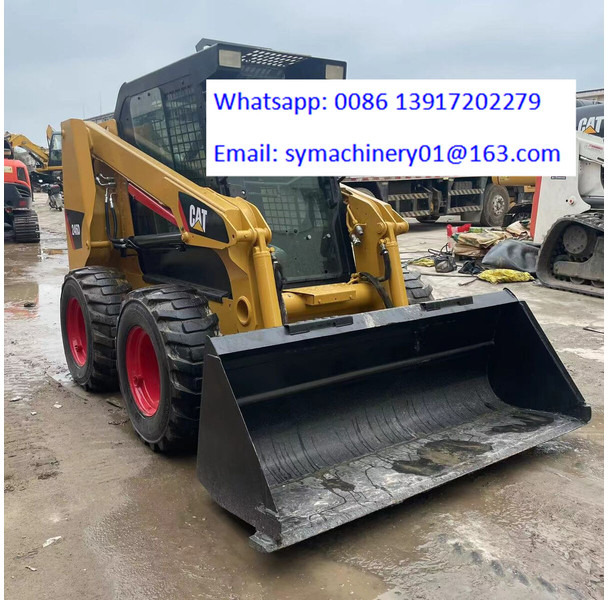 Caterpillar 246D - Smykový nakladač: obrázek 4 Caterpillar 246D - Smykový nakladač: obrázek 4