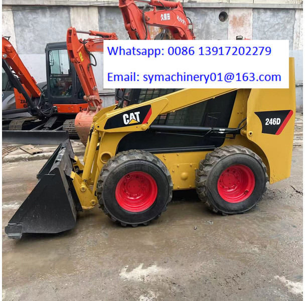 Caterpillar 246D - Smykový nakladač: obrázek 1 Caterpillar 246D - Smykový nakladač: obrázek 1