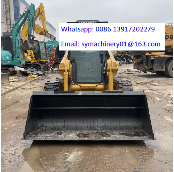 Caterpillar 246D - Smykový nakladač: obrázek 5 Caterpillar 246D - Smykový nakladač: obrázek 5