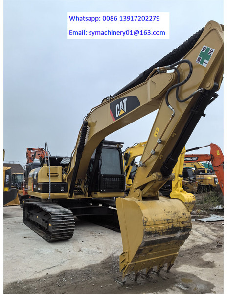Caterpillar 320D2 - Pásové rýpadlo: obrázek 3 Caterpillar 320D2 - Pásové rýpadlo: obrázek 3