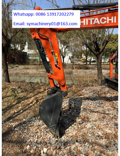 Hitachi ZX55 - Mini rýpadlo: obrázek 2 Hitachi ZX55 - Mini rýpadlo: obrázek 2