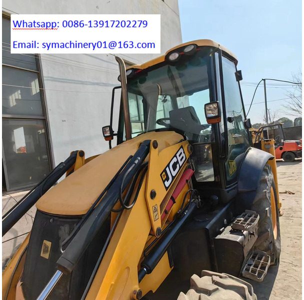 Rýpadlo-nakladač JCB 3CX: obrázek 11