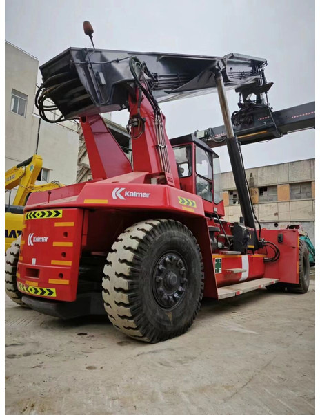Kalmar DRF450 - Reach stacker: obrázek 1 Kalmar DRF450 - Reach stacker: obrázek 1