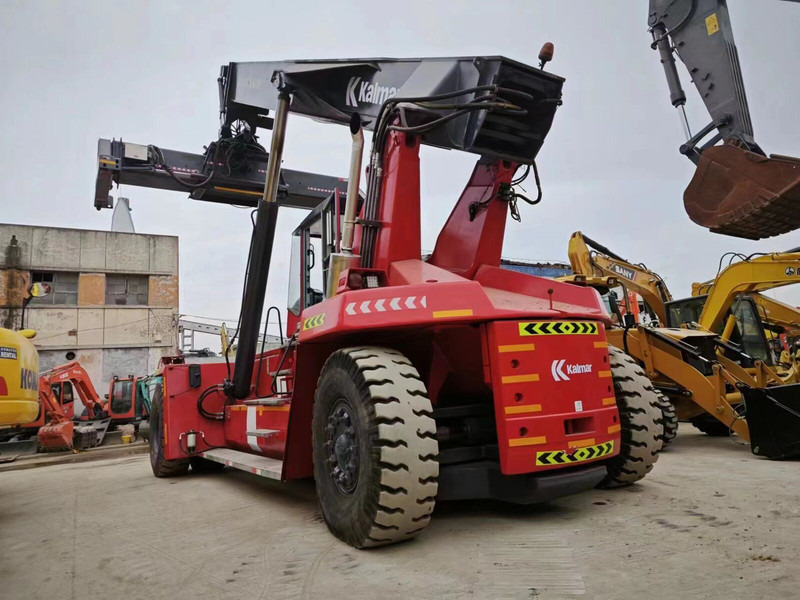 Kalmar DRF450 - Reach stacker: obrázek 3 Kalmar DRF450 - Reach stacker: obrázek 3