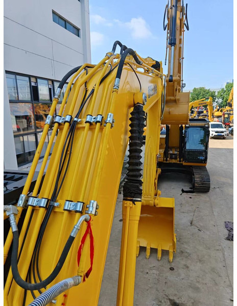 Pásové rýpadlo Komatsu PC220-8: obrázek 9
