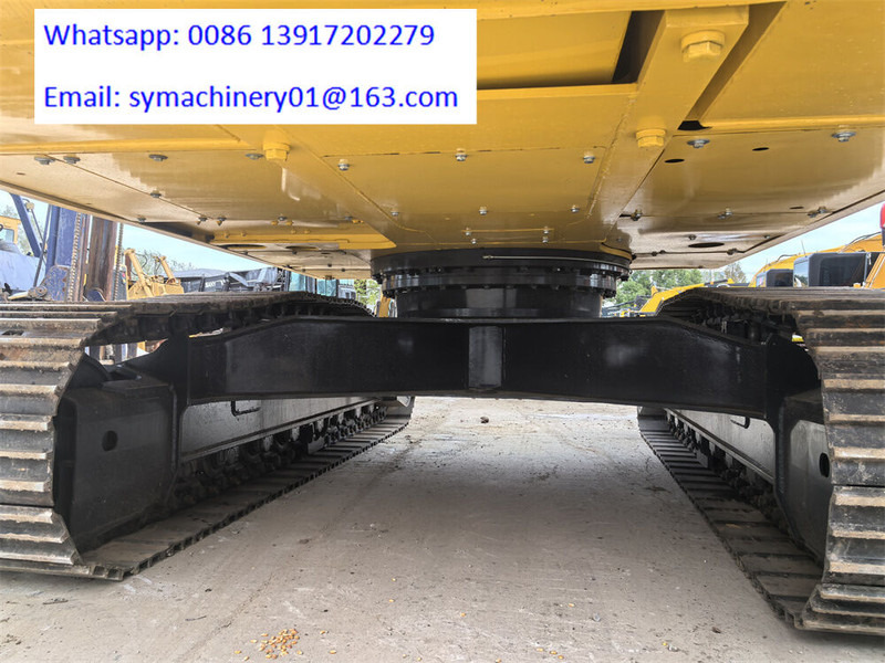 Komatsu PC220-8 PC220 - Pásové rýpadlo: obrázek 4 Komatsu PC220-8 PC220 - Pásové rýpadlo: obrázek 4