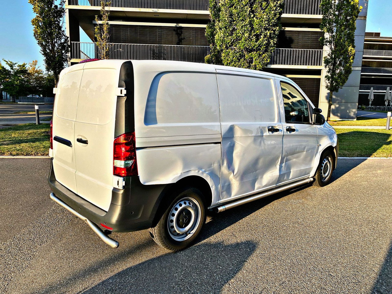 Mercedes-Benz Vito Kasten 111 CDI FWD kompakt|Kamera|Navi|19% - Malá dodávka: obrázek 3 Mercedes-Benz Vito Kasten 111 CDI FWD kompakt|Kamera|Navi|19% - Malá dodávka: obrázek 3
