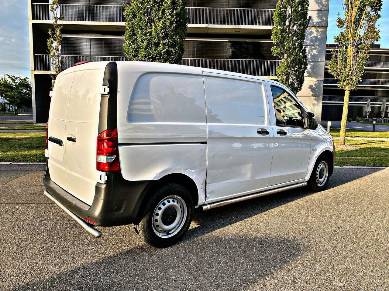 Mercedes-Benz Vito Kasten 111 FWD kompakt|Kamera|Klima|PDC|19% - Malá dodávka: obrázek 3 Mercedes-Benz Vito Kasten 111 FWD kompakt|Kamera|Klima|PDC|19% - Malá dodávka: obrázek 3