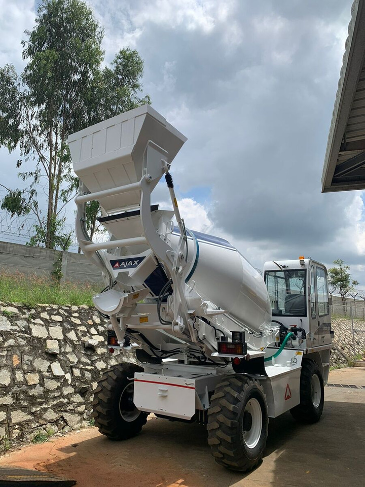 New AJAX ARGO 4000 concrete mixer truck - Autodomíchávač: obrázek 4 New AJAX ARGO 4000 concrete mixer truck - Autodomíchávač: obrázek 4