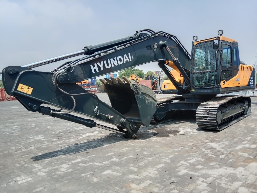 New Hyundai R210 tracked excavator - Pásové rýpadlo: obrázek 2 New Hyundai R210 tracked excavator - Pásové rýpadlo: obrázek 2