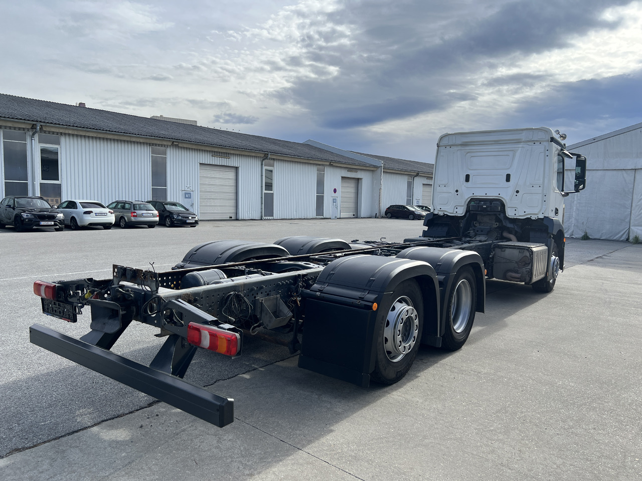 MERCEDES-BENZ Antos 25 40 | Standheizung | Klima | Liftachse - Podvozek s kabinou: obrázek 3 MERCEDES-BENZ Antos 25 40 | Standheizung | Klima | Liftachse - Podvozek s kabinou: obrázek 3