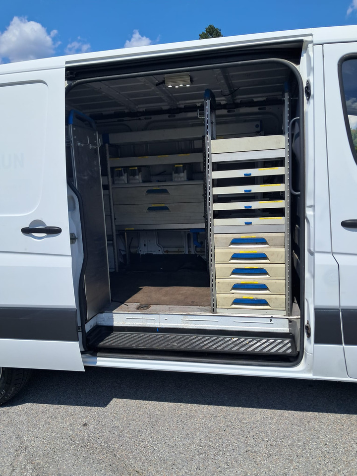 MERCEDES-BENZ Sprinter 316 | Werkstattwagen | Klima | Tempomat | - Furgon: obrázek 4 MERCEDES-BENZ Sprinter 316 | Werkstattwagen | Klima | Tempomat | - Furgon: obrázek 4