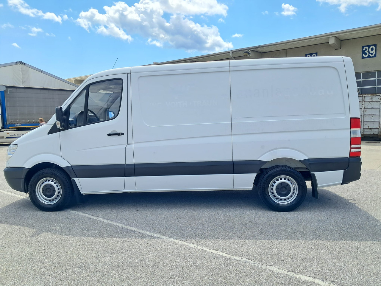 MERCEDES-BENZ Sprinter 316 | Werkstattwagen | Klima | Tempomat | - Furgon: obrázek 5 MERCEDES-BENZ Sprinter 316 | Werkstattwagen | Klima | Tempomat | - Furgon: obrázek 5