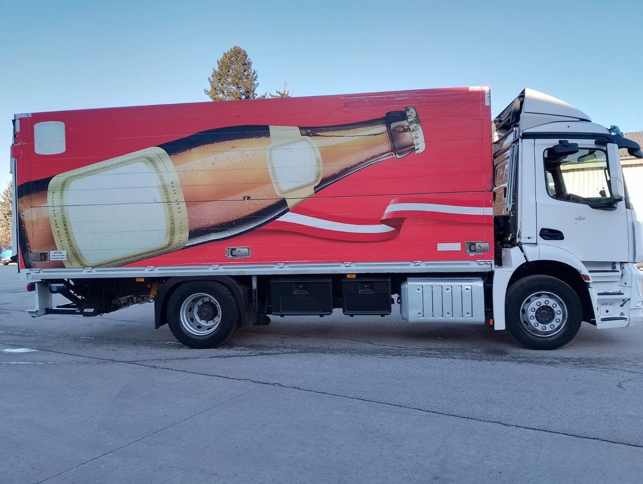Mercedes-Benz ANTOS 18 30| Getränkew.| Klima| Luftgef| EZ 2014 - Přepravník nápojů: obrázek 5 Mercedes-Benz ANTOS 18 30| Getränkew.| Klima| Luftgef| EZ 2014 - Přepravník nápojů: obrázek 5