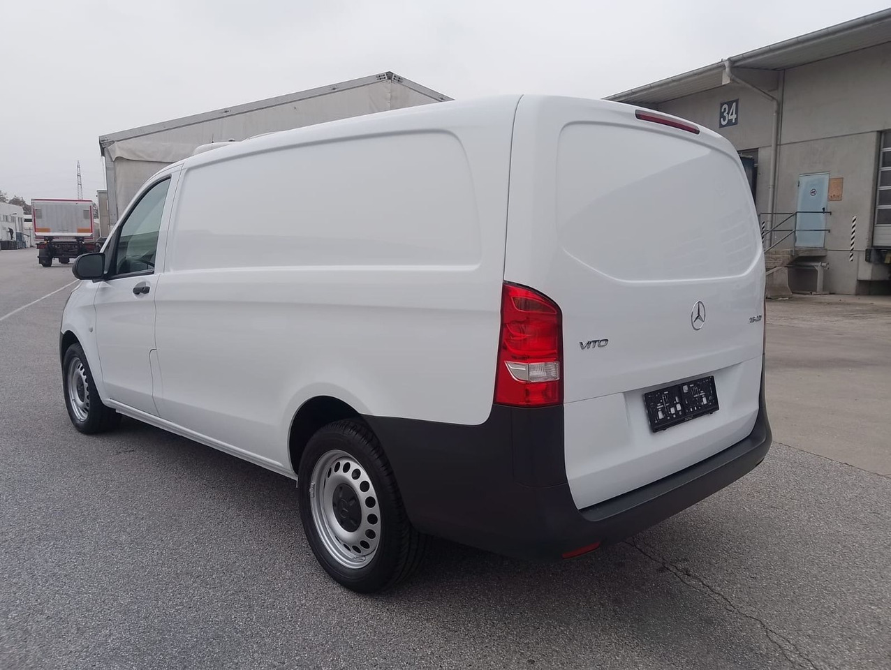 Mercedes-Benz VITO 116 CDI - Furgon: obrázek 4 Mercedes-Benz VITO 116 CDI - Furgon: obrázek 4