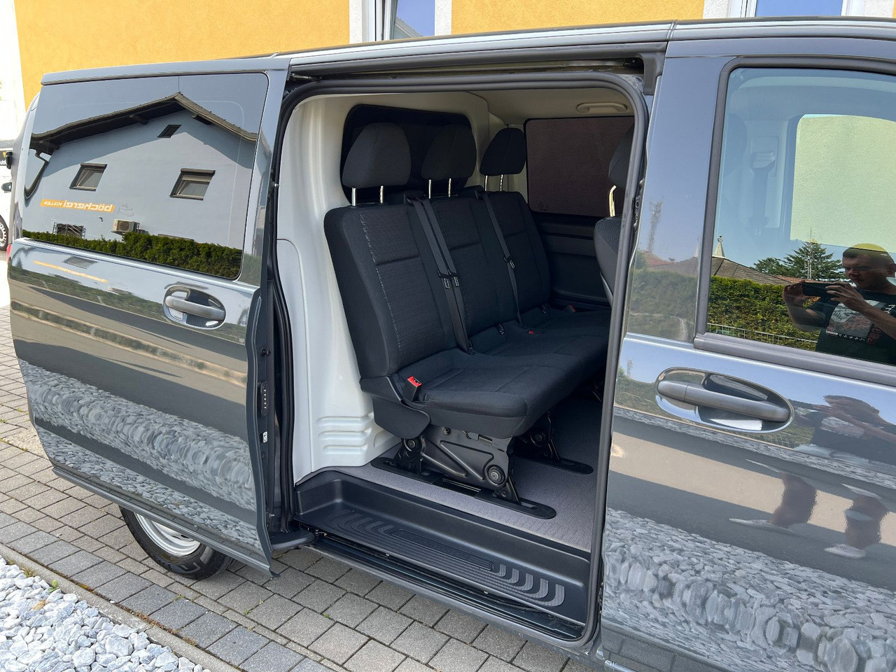 Mercedes-Benz Vito 114 lang | Klima | Schiebetür | Tempomat - Dodávka s dvojitou kabinou: obrázek 5 Mercedes-Benz Vito 114 lang | Klima | Schiebetür | Tempomat - Dodávka s dvojitou kabinou: obrázek 5