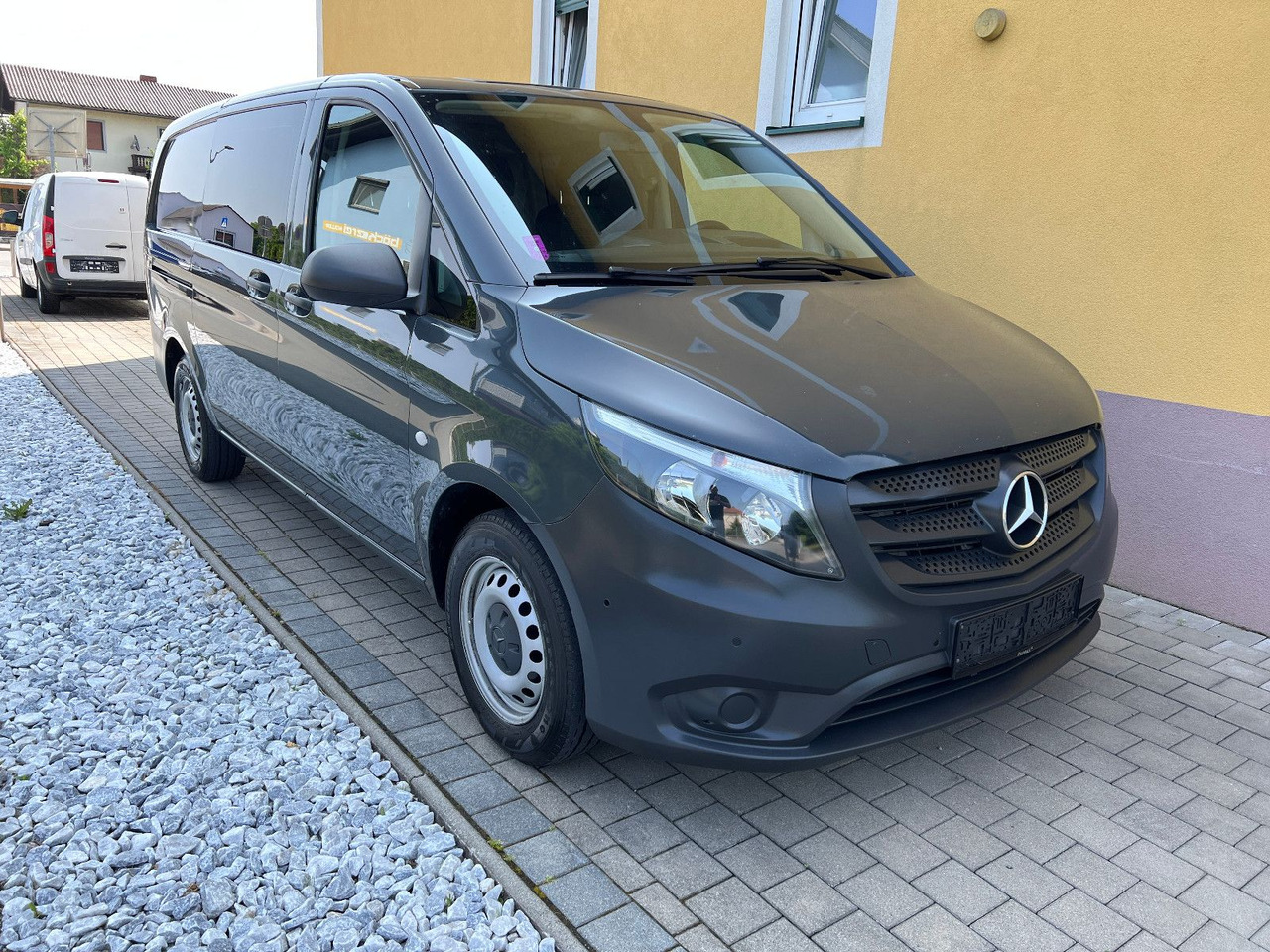 Mercedes-Benz Vito 114 lang | Klima | Schiebetür | Tempomat - Dodávka s dvojitou kabinou: obrázek 2 Mercedes-Benz Vito 114 lang | Klima | Schiebetür | Tempomat - Dodávka s dvojitou kabinou: obrázek 2