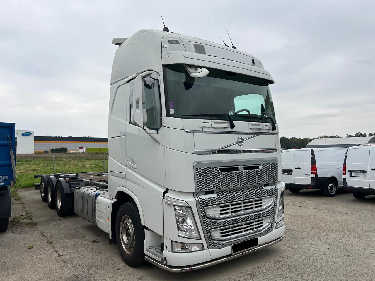 VOLVO FH 540 8x4 Fahrgestell - Podvozek s kabinou: obrázek 2 VOLVO FH 540 8x4 Fahrgestell - Podvozek s kabinou: obrázek 2