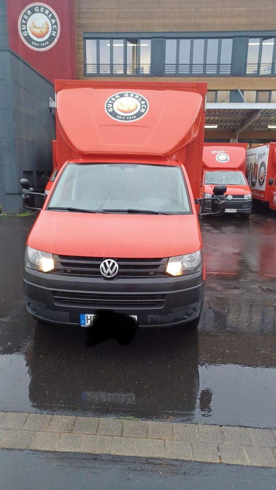 Volkswagen T5 2.0tdi mit Rampe 3ACHSER Tandemachse - Dodávka skřín: obrázek 3 Volkswagen T5 2.0tdi mit Rampe 3ACHSER Tandemachse - Dodávka skřín: obrázek 3