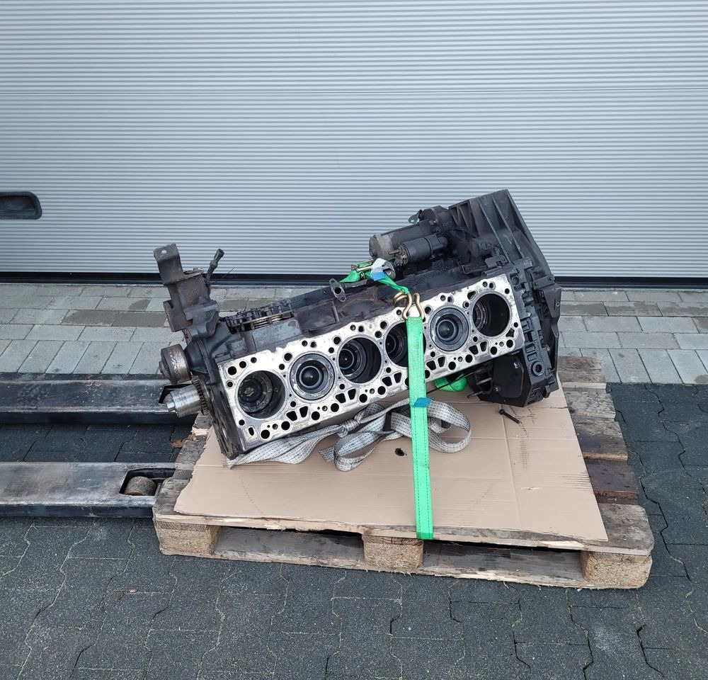 BLOK SILNIKA IVECO EUROCARGO E6 - Motor pro Nákladní auto: obrázek 1 BLOK SILNIKA IVECO EUROCARGO E6 - Motor pro Nákladní auto: obrázek 1