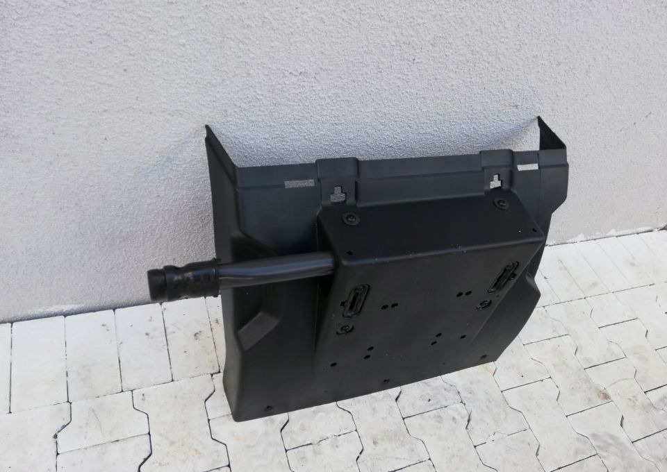 BŁOTNIK VOLVO FH4 NOWY ORYGINAŁ - Křídlo pro Nákladní auto: obrázek 2 BŁOTNIK VOLVO FH4 NOWY ORYGINAŁ - Křídlo pro Nákladní auto: obrázek 2