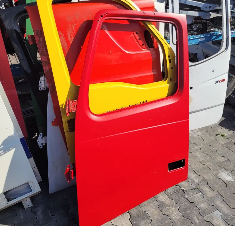 DRZWI LEWE VOLVO FH13 ORYGINAŁ - Dveře a díly pro Nákladní auto: obrázek 1 DRZWI LEWE VOLVO FH13 ORYGINAŁ - Dveře a díly pro Nákladní auto: obrázek 1
