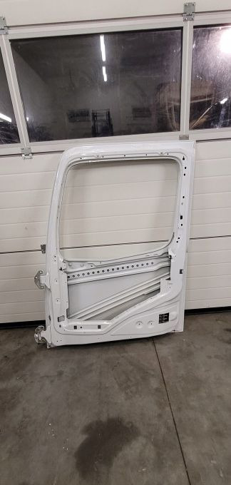 DRZWI MERCEDES ACTROS MP4 PRAWE MALA TAPICERKA - Dveře a díly pro Nákladní auto: obrázek 4 DRZWI MERCEDES ACTROS MP4 PRAWE MALA TAPICERKA - Dveře a díly pro Nákladní auto: obrázek 4