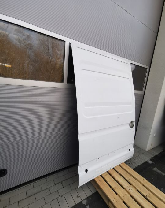 DRZWI PRZESUWNE IVECO DAILY PRAWE - Dveře a díly pro Nákladní auto: obrázek 3 DRZWI PRZESUWNE IVECO DAILY PRAWE - Dveře a díly pro Nákladní auto: obrázek 3