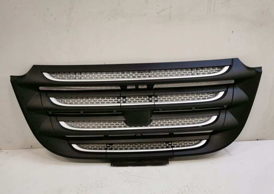 GRILL ATRAPA DAF XF 106 lift ORYGINAŁ 2048272 - Mřížka pro Nákladní auto: obrázek 1 GRILL ATRAPA DAF XF 106 lift ORYGINAŁ 2048272 - Mřížka pro Nákladní auto: obrázek 1