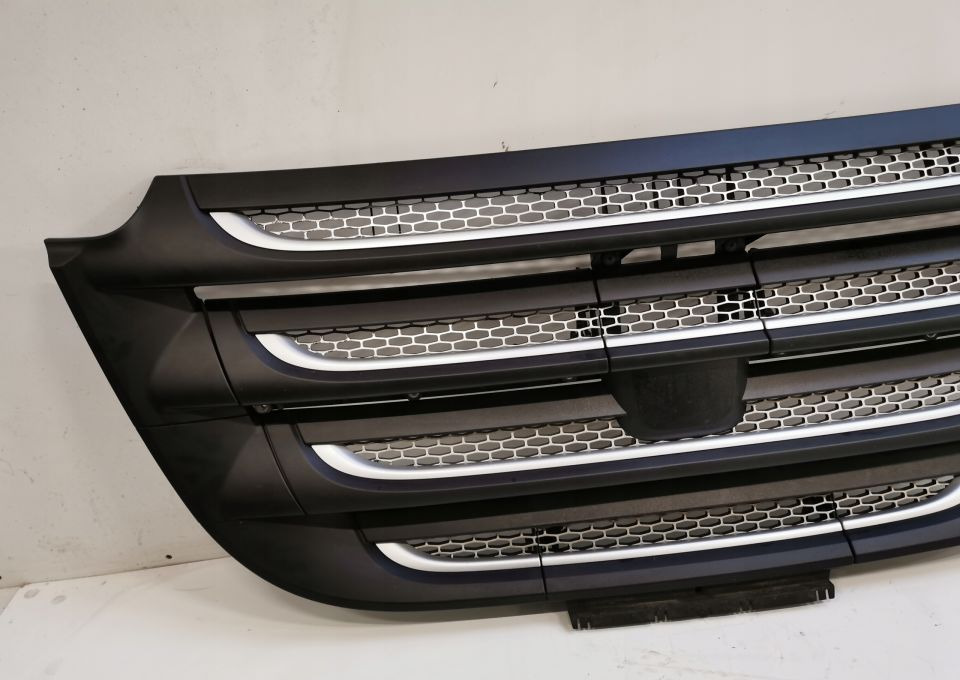 GRILL ATRAPA DAF XF 106 lift ORYGINAŁ 2048272 - Mřížka pro Nákladní auto: obrázek 2 GRILL ATRAPA DAF XF 106 lift ORYGINAŁ 2048272 - Mřížka pro Nákladní auto: obrázek 2