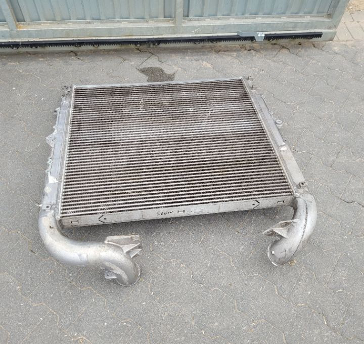 INTERCOOLER SCANIA R OM 1949827 Chwalim116 - Chladící systém pro Nákladní auto: obrázek 2 INTERCOOLER SCANIA R OM 1949827 Chwalim116 - Chladící systém pro Nákladní auto: obrázek 2