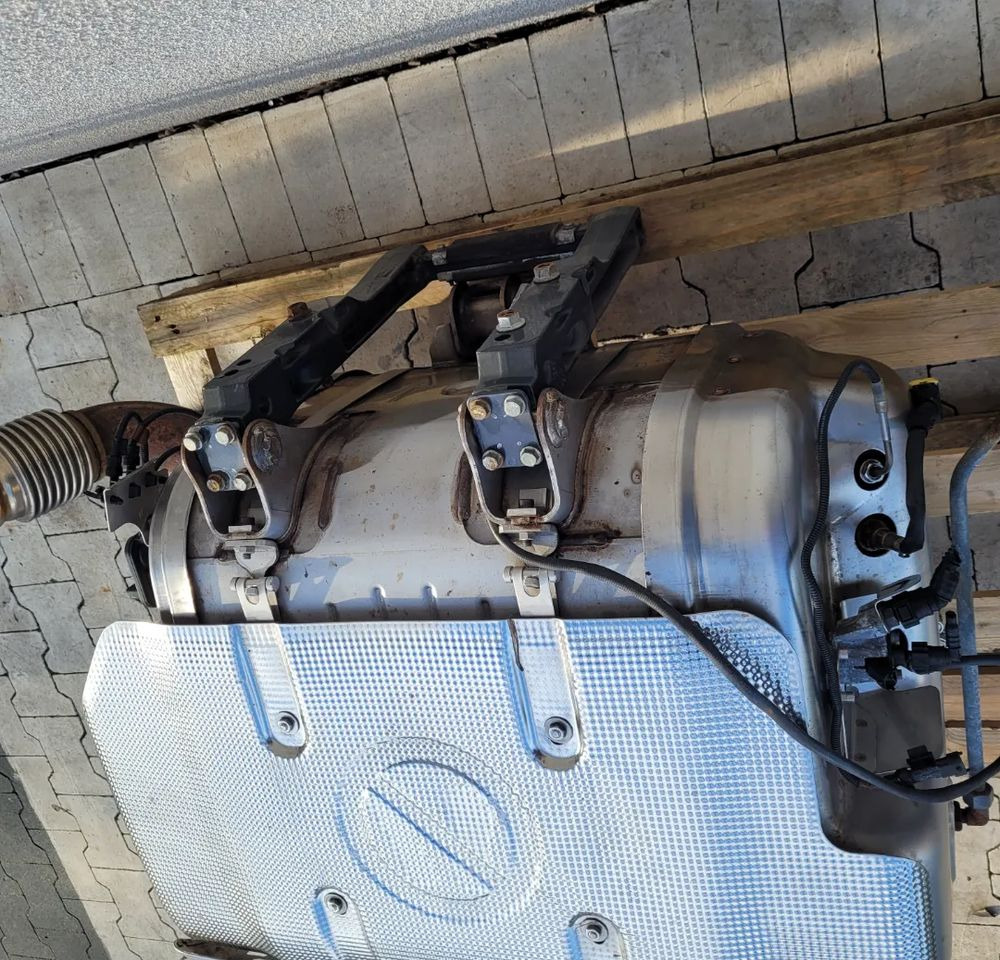 KATALIZATOR IVECO EUROCARGO E6 ORYGINAŁ - Katalyzátor výfukových plynů pro Nákladní auto: obrázek 4 KATALIZATOR IVECO EUROCARGO E6 ORYGINAŁ - Katalyzátor výfukových plynů pro Nákladní auto: obrázek 4