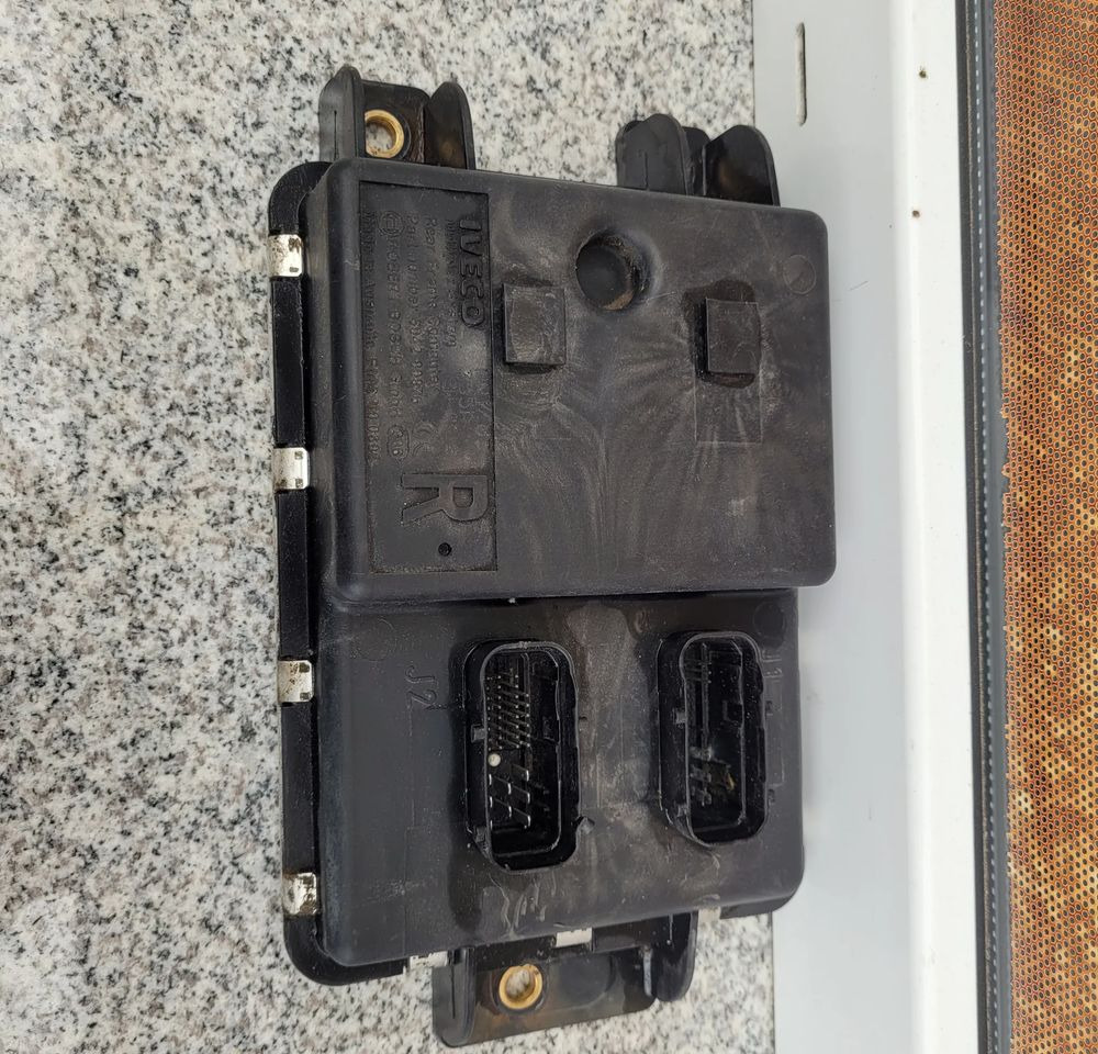 KOMPUTER ŚWIATEŁ IVECO STRALIS 504280976 CHWALIM116 - Řídicí blok pro Nákladní auto: obrázek 1 KOMPUTER ŚWIATEŁ IVECO STRALIS 504280976 CHWALIM116 - Řídicí blok pro Nákladní auto: obrázek 1