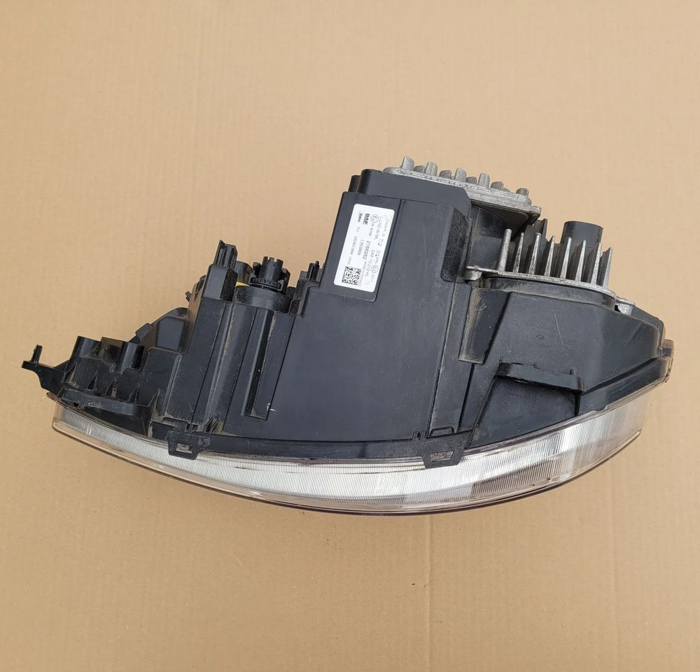 LAMPA LED DAF XG XD LEWA ORYGINAŁ 2188982 CHWALIM116 - Světlo/ Osvětlení pro Nákladní auto: obrázek 2 LAMPA LED DAF XG XD LEWA ORYGINAŁ 2188982 CHWALIM116 - Světlo/ Osvětlení pro Nákladní auto: obrázek 2