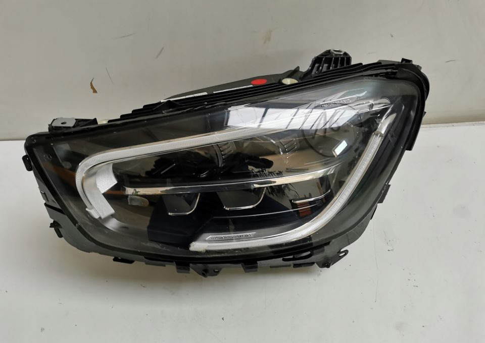 LAMPA MERCEDES GLC A253 906901 LIFT LEWA - Světlomet: obrázek 1 LAMPA MERCEDES GLC A253 906901 LIFT LEWA - Světlomet: obrázek 1