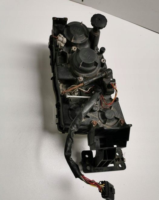 LAMPA VOLVO FH12 fh13 ORYGINAŁ LEWA - Světlomet pro Nákladní auto: obrázek 4 LAMPA VOLVO FH12 fh13 ORYGINAŁ LEWA - Světlomet pro Nákladní auto: obrázek 4