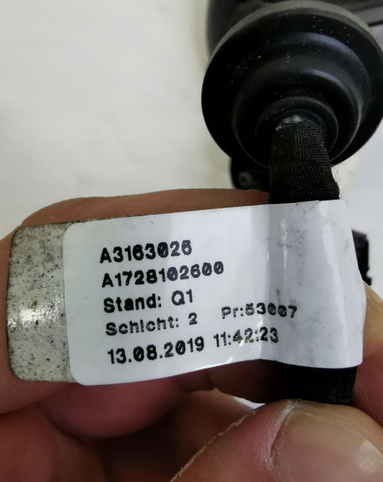LUSTERKO MERCEDES SLK W172 RH. A1728102600 - Zpětné zrcátko: obrázek 4 LUSTERKO MERCEDES SLK W172 RH. A1728102600 - Zpětné zrcátko: obrázek 4