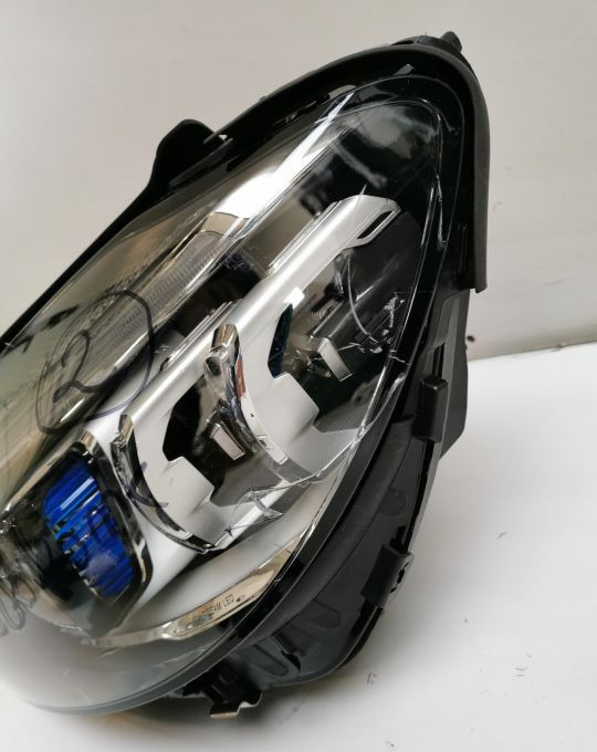 Lampa Mercedes c klasa - Světlo/ Osvětlení pro Nákladní auto: obrázek 3 Lampa Mercedes c klasa - Světlo/ Osvětlení pro Nákladní auto: obrázek 3