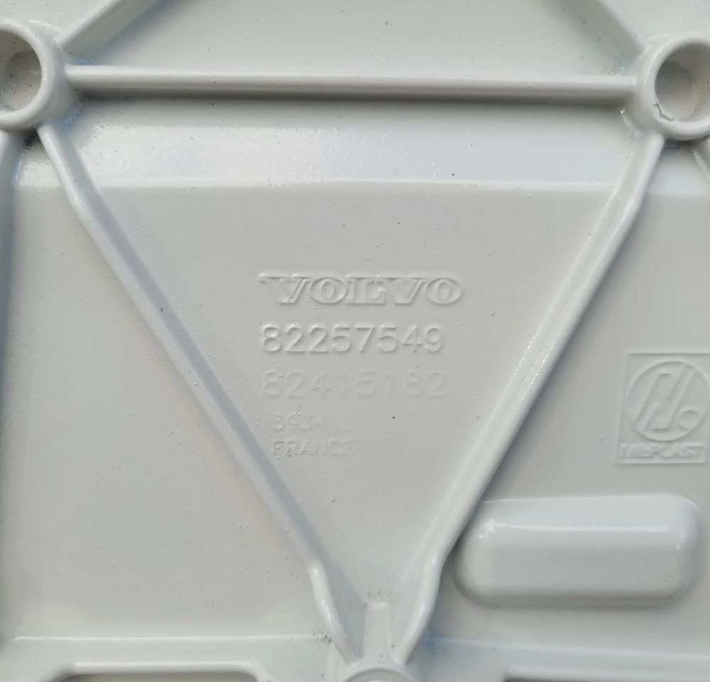 MASKA ATRAPA VOLVO FMX ORYGINAŁ 82257549 CHWALIM116 - Kapota pro Nákladní auto: obrázek 5 MASKA ATRAPA VOLVO FMX ORYGINAŁ 82257549 CHWALIM116 - Kapota pro Nákladní auto: obrázek 5