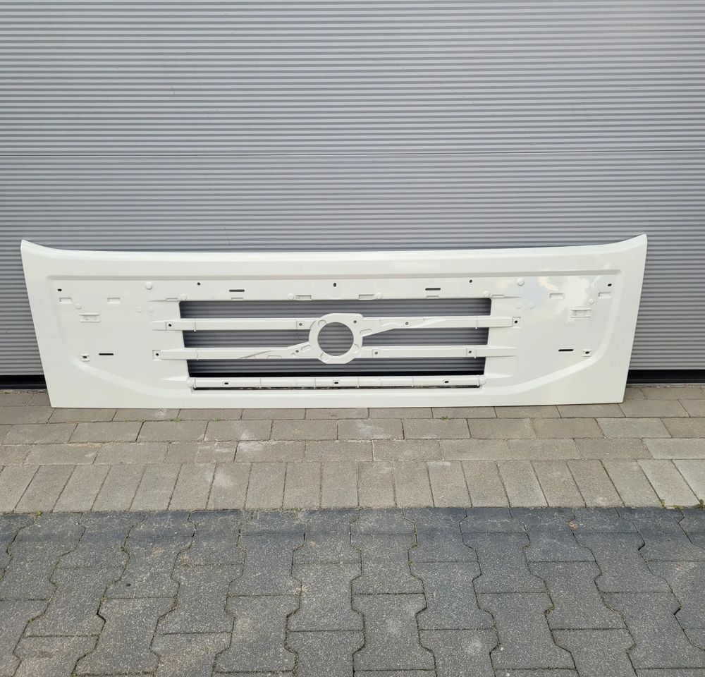 MASKA ATRAPA VOLVO FMX ORYGINAŁ 82257549 CHWALIM116 - Kapota pro Nákladní auto: obrázek 1 MASKA ATRAPA VOLVO FMX ORYGINAŁ 82257549 CHWALIM116 - Kapota pro Nákladní auto: obrázek 1