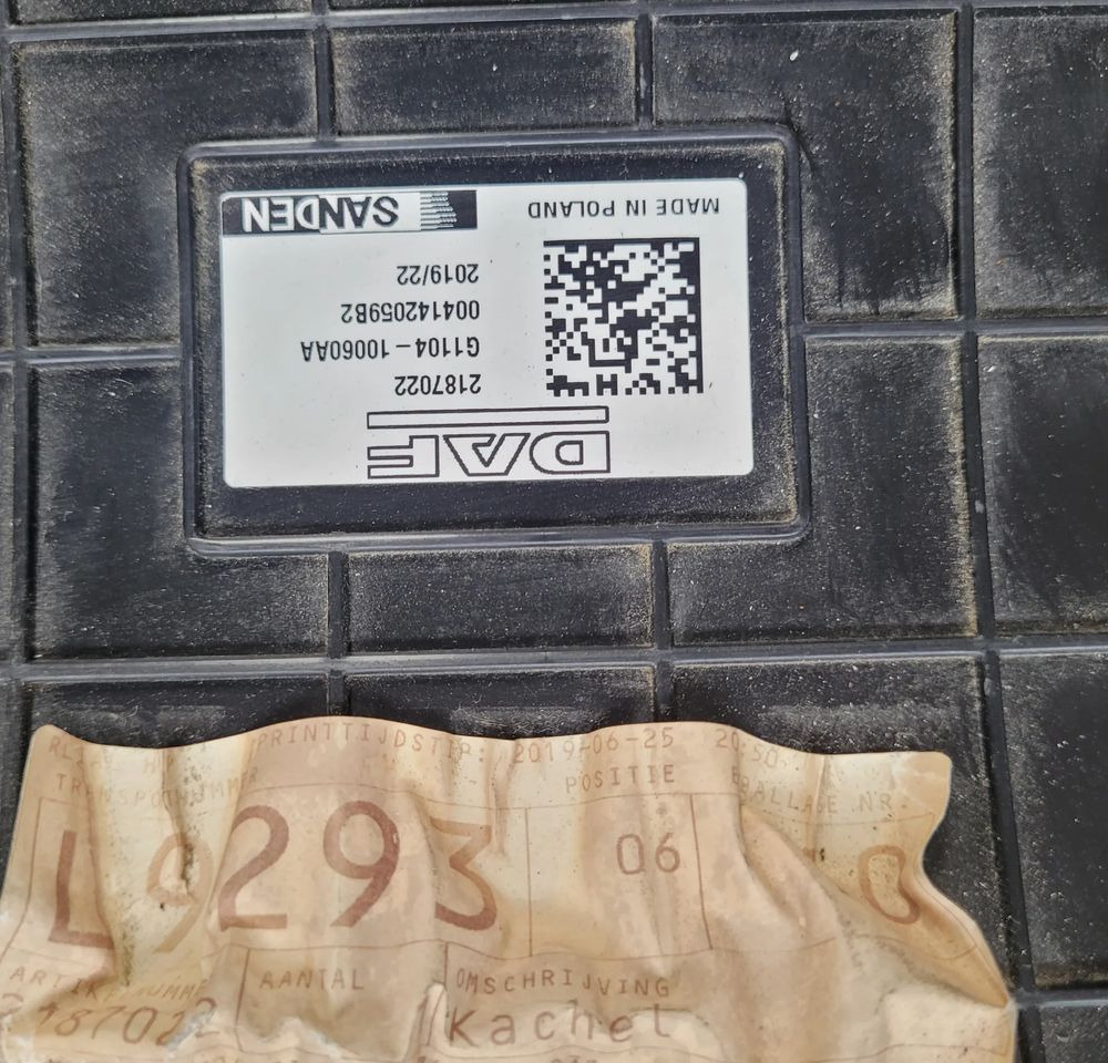 NAGRZEWNICA DAF XF LIFT ORYGINAŁ 2255994 2187022 SPRAWNA CHWALIM116 - Topení/ Ventilace pro Nákladní auto: obrázek 3 NAGRZEWNICA DAF XF LIFT ORYGINAŁ 2255994 2187022 SPRAWNA CHWALIM116 - Topení/ Ventilace pro Nákladní auto: obrázek 3
