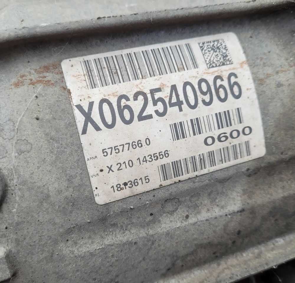 OBUDOWA SKRZYNI BIEGÓW MERCEDES ACTROS MP4 A9482610101 - Převodovka pro Nákladní auto: obrázek 3 OBUDOWA SKRZYNI BIEGÓW MERCEDES ACTROS MP4 A9482610101 - Převodovka pro Nákladní auto: obrázek 3