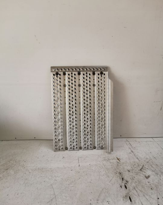 PODEST MERCEDES ACTROS MP4 - Stupátko pro Nákladní auto: obrázek 1 PODEST MERCEDES ACTROS MP4 - Stupátko pro Nákladní auto: obrázek 1