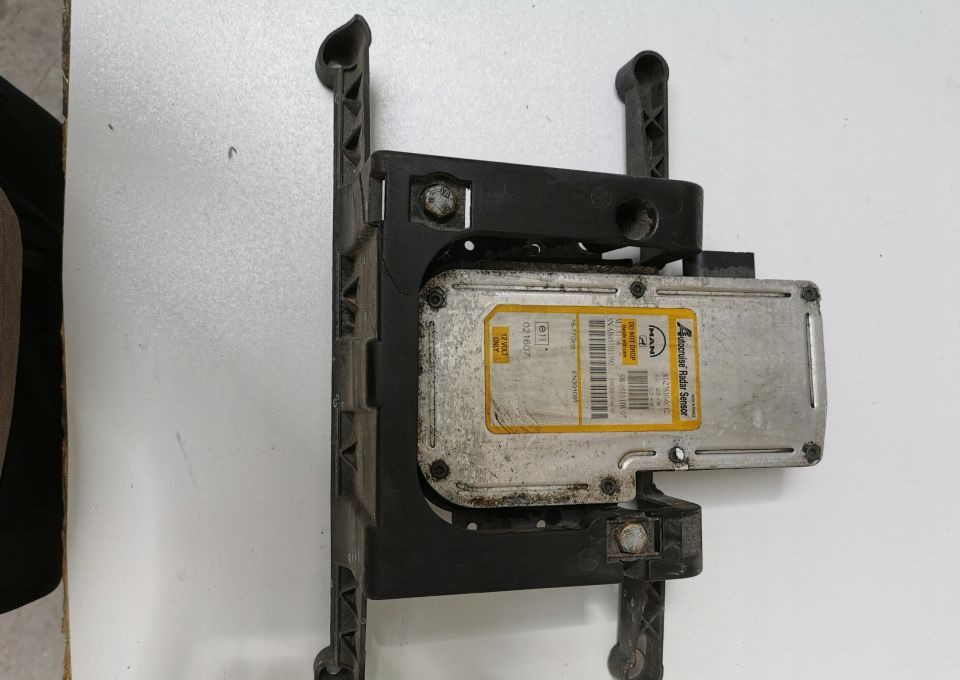 RADAR DYSTRONIK MAN 81.27610-0012 - Senzor pro Nákladní auto: obrázek 1 RADAR DYSTRONIK MAN 81.27610-0012 - Senzor pro Nákladní auto: obrázek 1