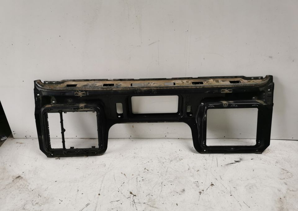 Ściana GRODZIOWA MAN TGL TMG ORYGINAŁ - Nárazník pro Nákladní auto: obrázek 1 Ściana GRODZIOWA MAN TGL TMG ORYGINAŁ - Nárazník pro Nákladní auto: obrázek 1