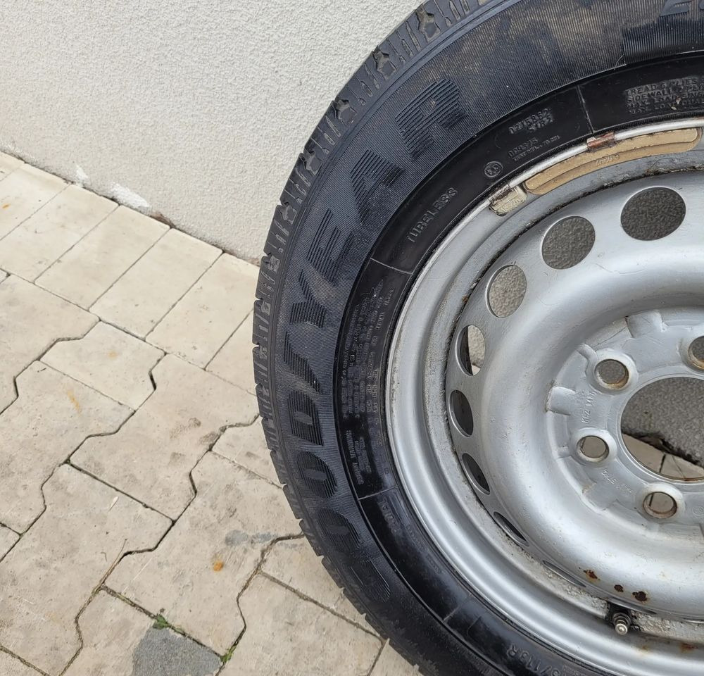 ZAPAS KOLO SPRINTER CRAFTER 235/65 R16C GOODYEAR - Kompletní kolo pro Dodávka: obrázek 4 ZAPAS KOLO SPRINTER CRAFTER 235/65 R16C GOODYEAR - Kompletní kolo pro Dodávka: obrázek 4