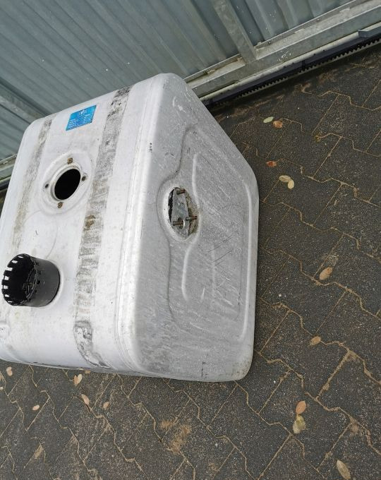 ZBIORNIK OLEJU HYVA OM 14018231 - Hydraulická nádrž pro Nákladní auto: obrázek 2 ZBIORNIK OLEJU HYVA OM 14018231 - Hydraulická nádrž pro Nákladní auto: obrázek 2