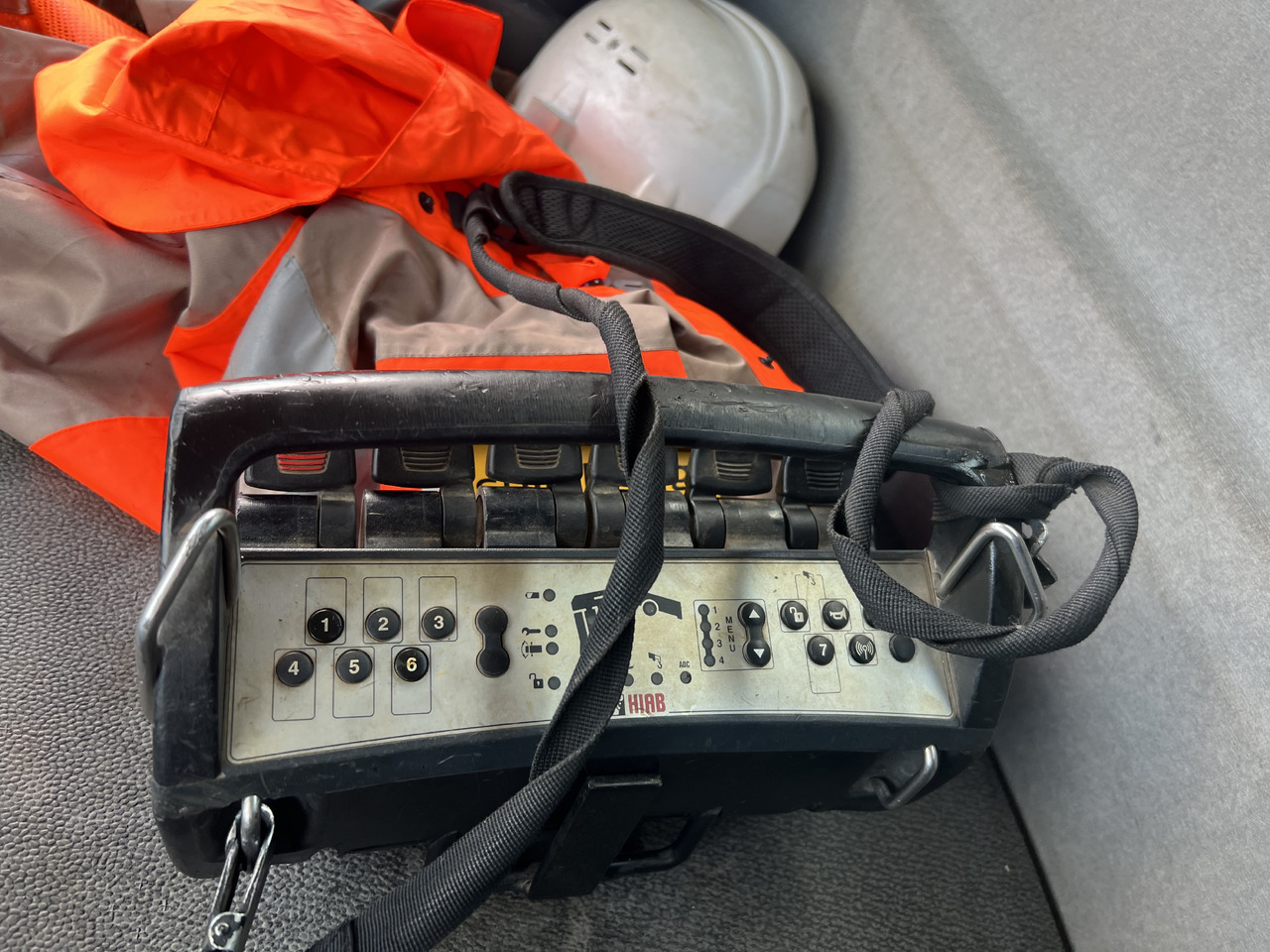 Renault kerax - Auto s hydraulickou rukou: obrázek 3 Renault kerax - Auto s hydraulickou rukou: obrázek 3